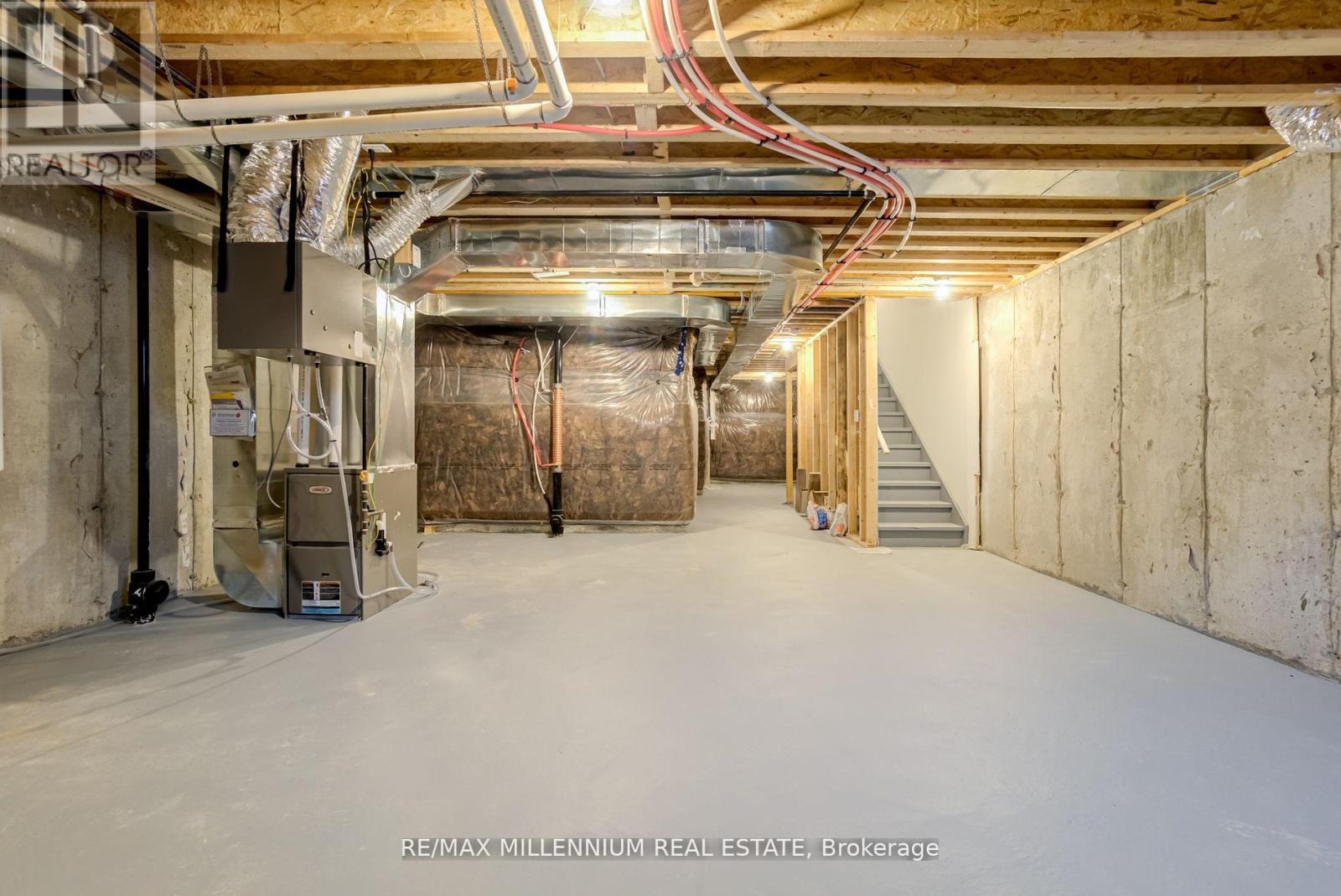 Photo 19 of 2040 Cameron Lott Crescent, Oshawa ON