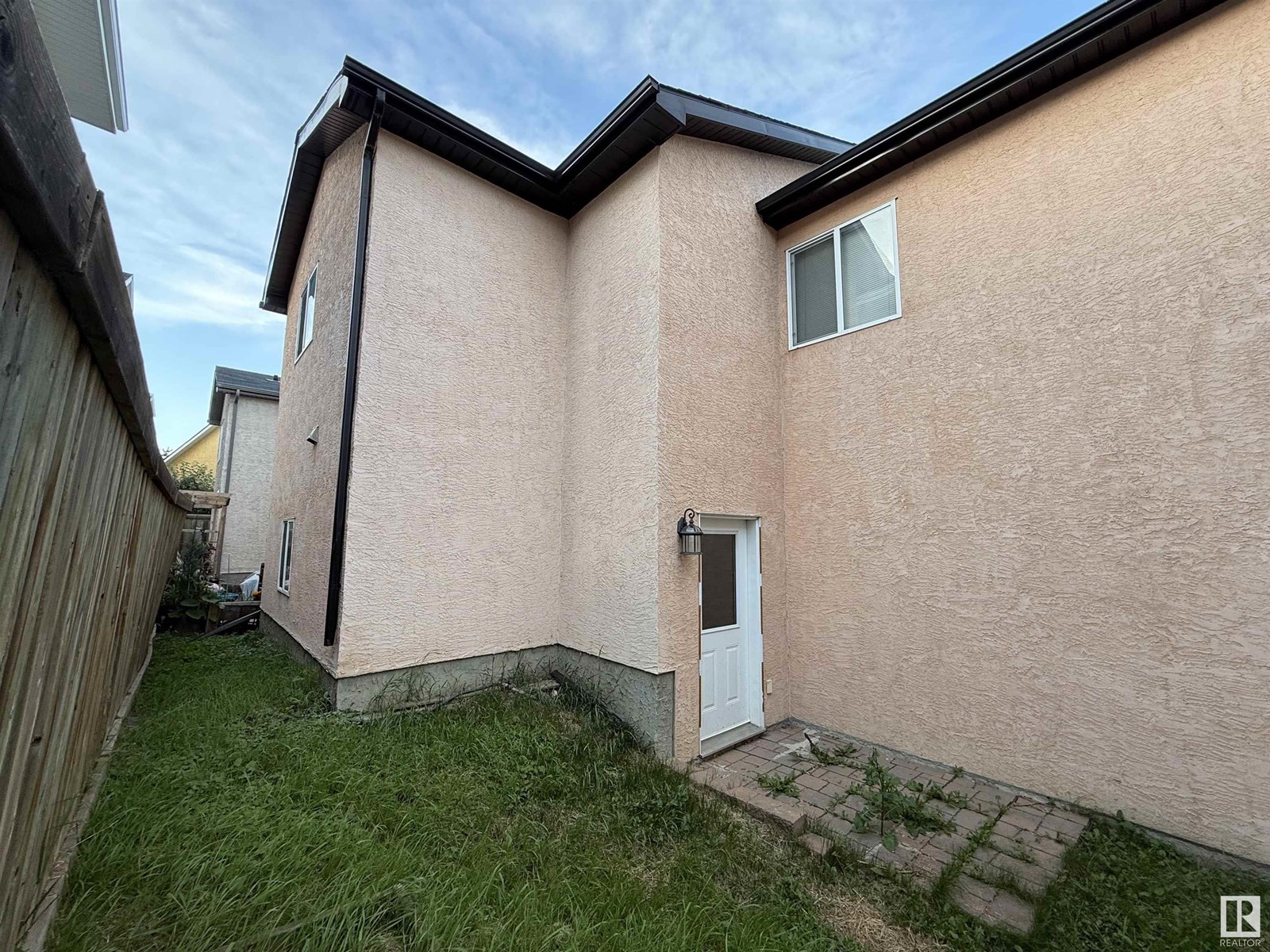 Photo 22 of 5106 146 Av Nw, Edmonton AB
