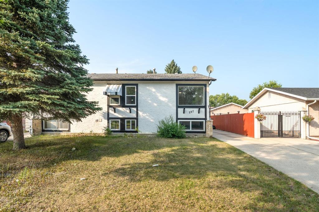 Photo 2 of 297 Mapleglen Drive, Winnipeg MB
