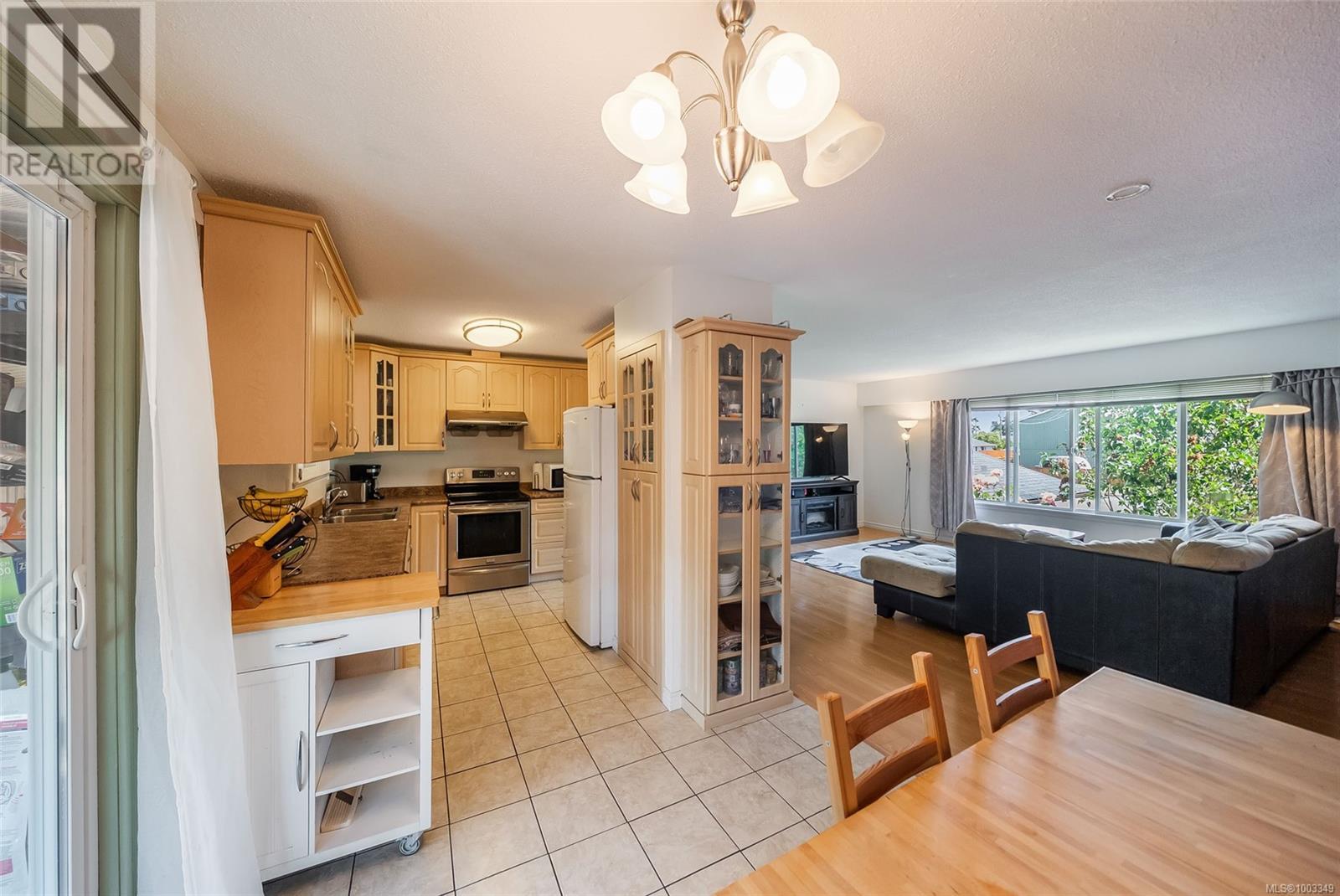 186 Acacia Ave, Nanaimo