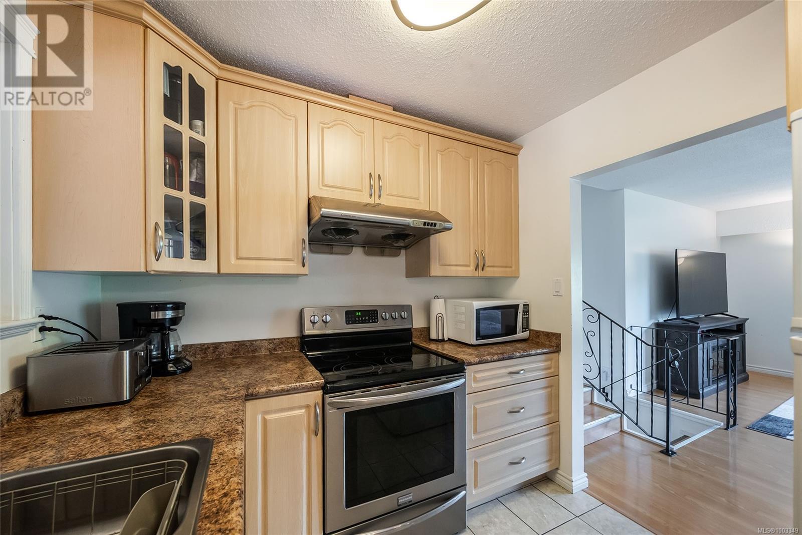 186 Acacia Ave, Nanaimo