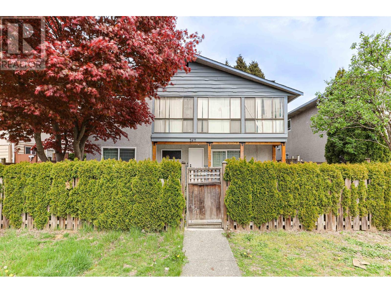 Photo 2 of 2611 E 48th Avenue, Vancouver BC