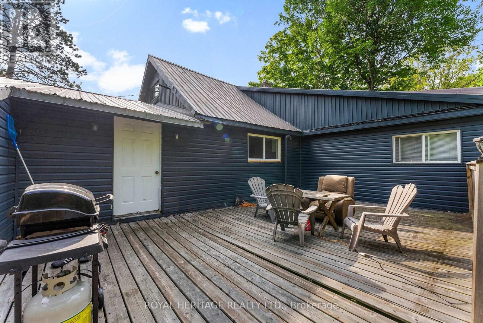 Photo 29 of 17415 35 Highway, Algonquin Highlands ON