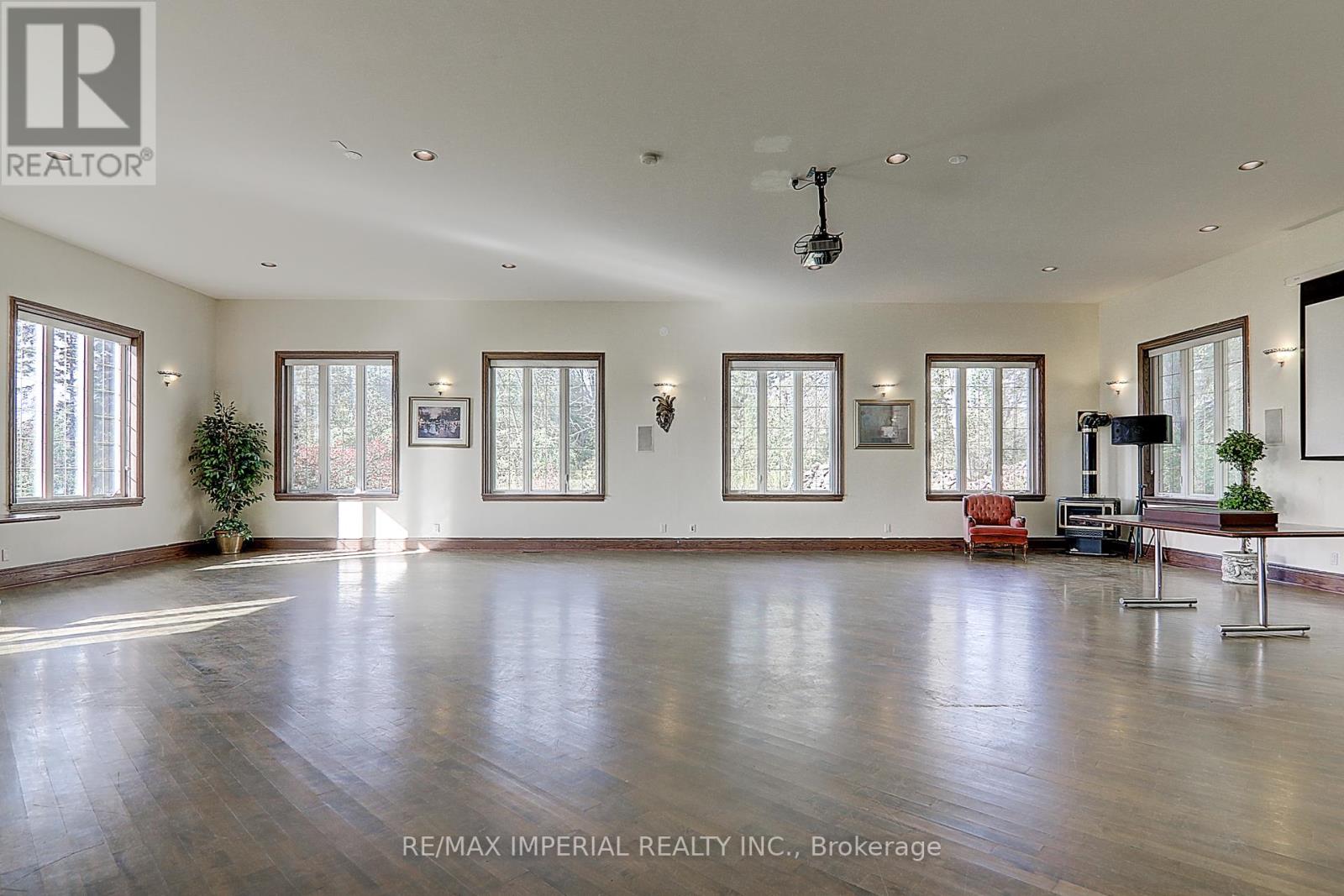 Photo 42 of 13231 Kennedy Road, Whitchurchstouffville ON