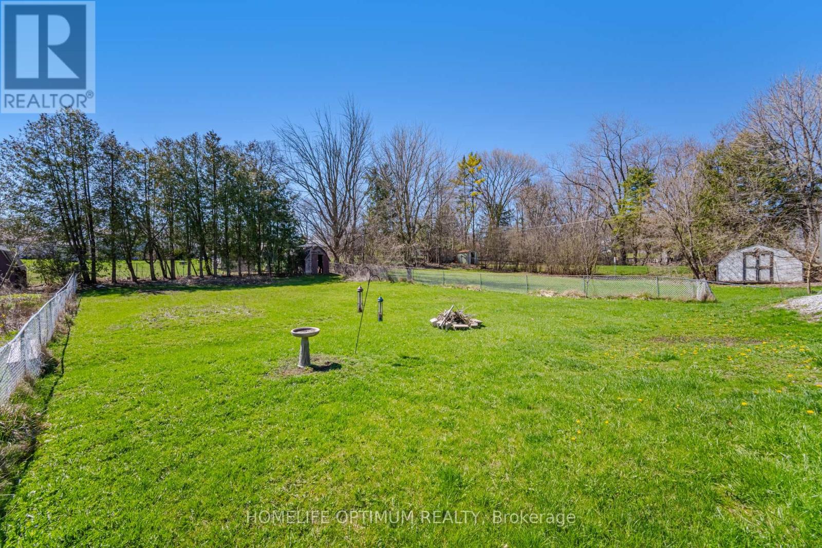 Photo 31 of 128 Eagle Street, Newmarket ON