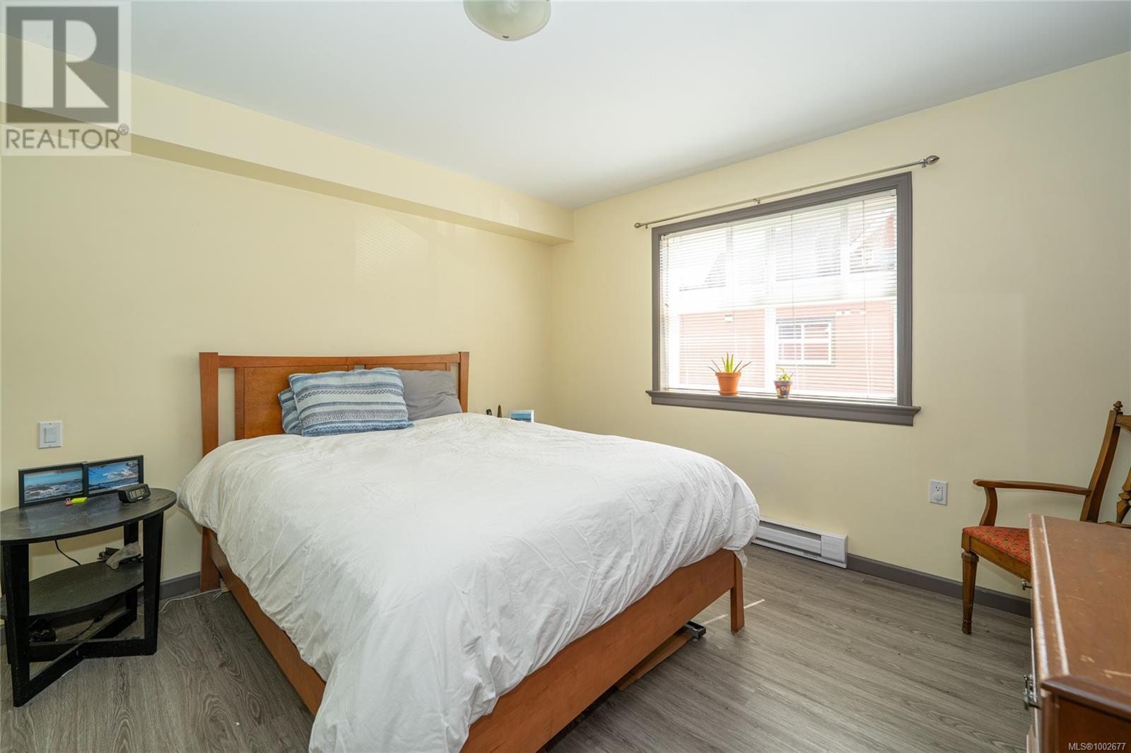 Photo 14 of 301 663 Goldstream Ave, Langford BC