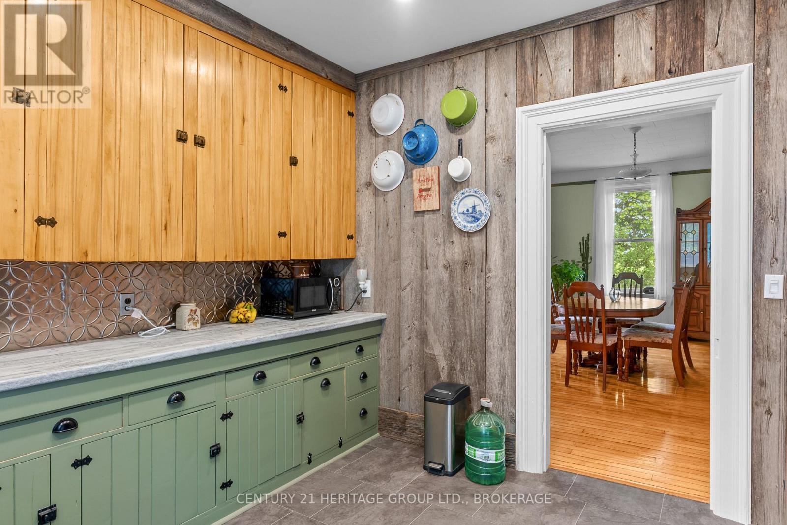 Photo 14 of 4734 County Rd 2 Road, Asphodelnorwood ON