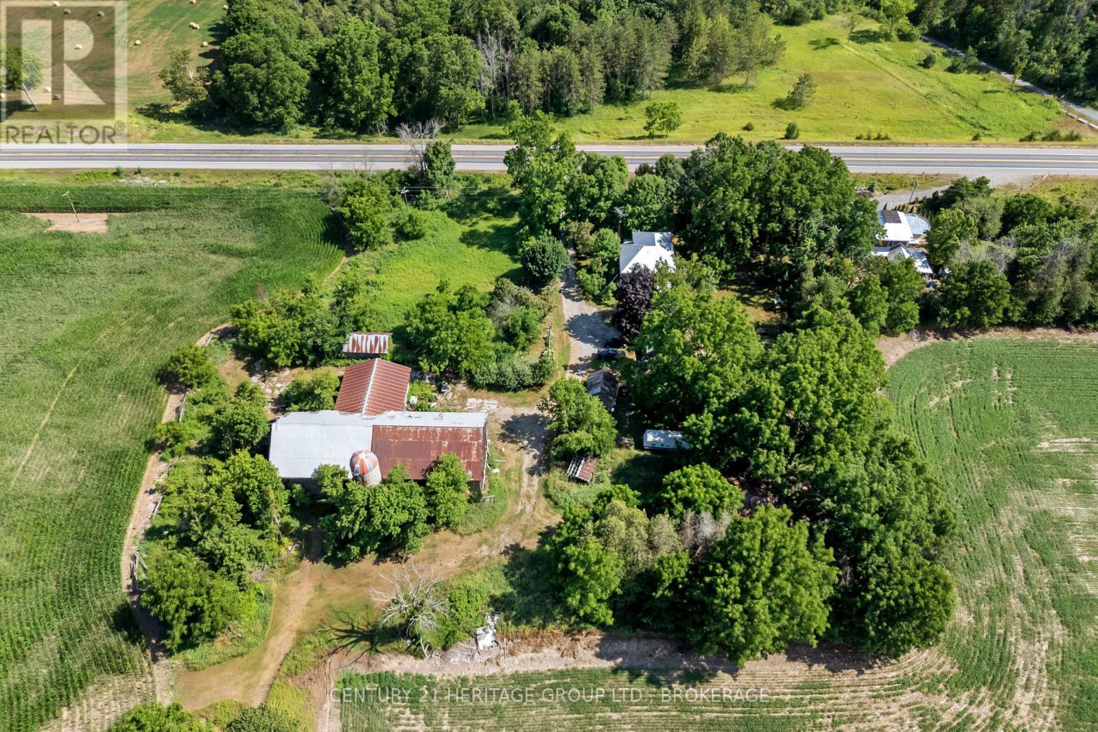 Photo 4 of 4734 County Rd 2 Road, Asphodelnorwood ON