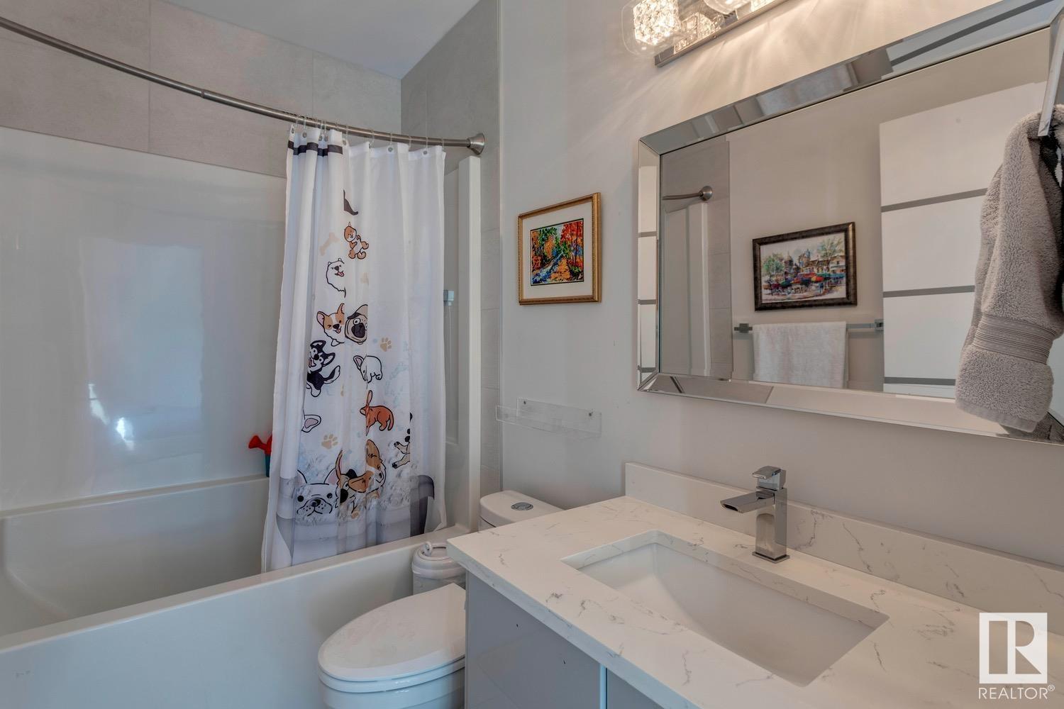 Photo 14 of 14643 92 A Av Nw, Edmonton AB
