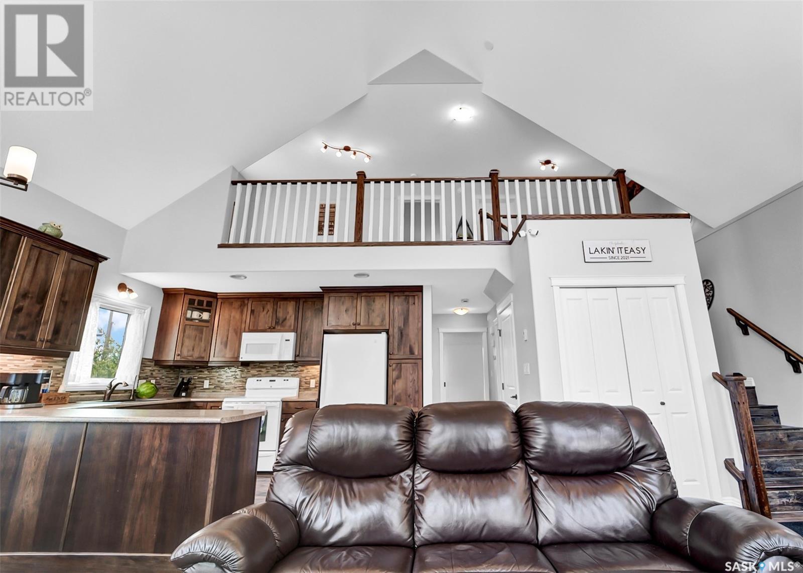 Photo 4 of 217 Beach Avenue, Mervin Rm No 499 SK