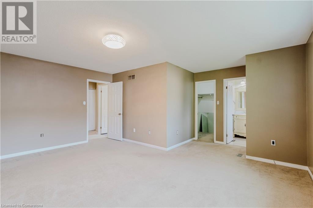 Photo 18 of 195 Duncairn Crescent, Hamilton ON