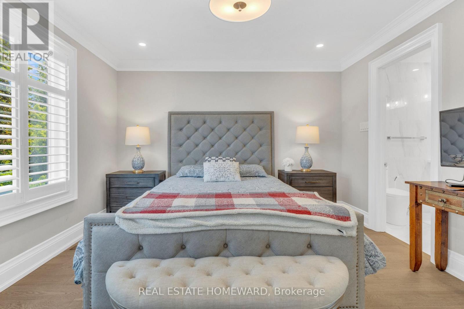 Photo 19 of 109 B Robinson Avenue, Toronto ON