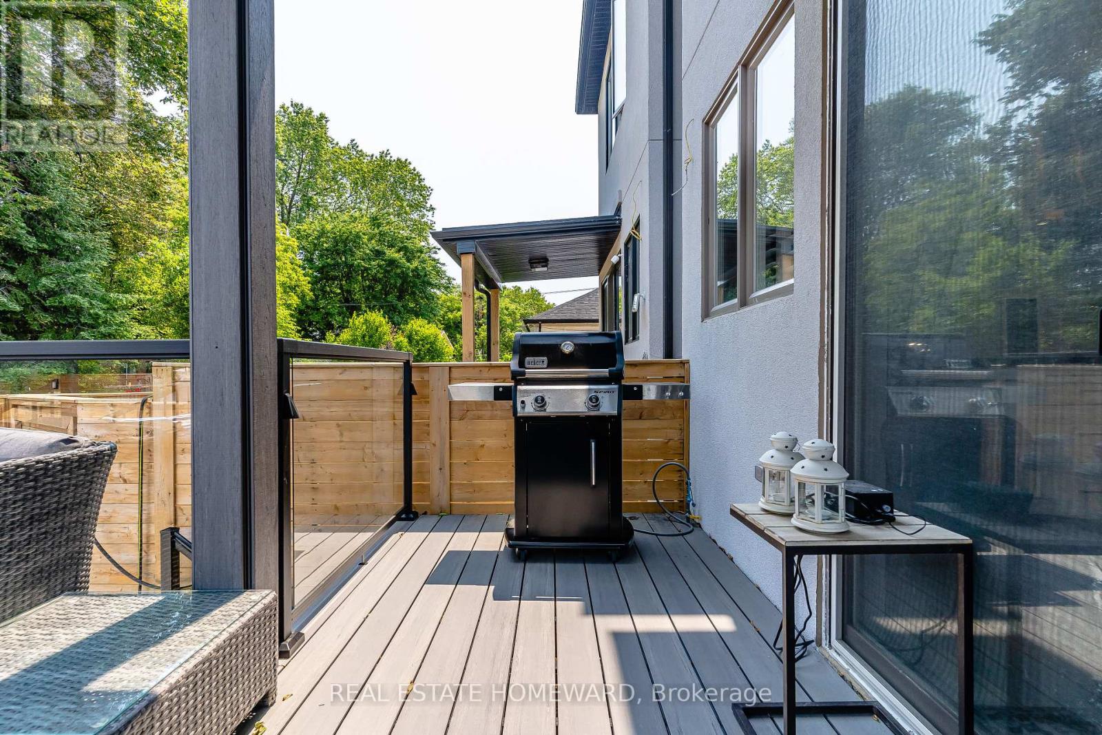 Photo 34 of 109 B Robinson Avenue, Toronto ON
