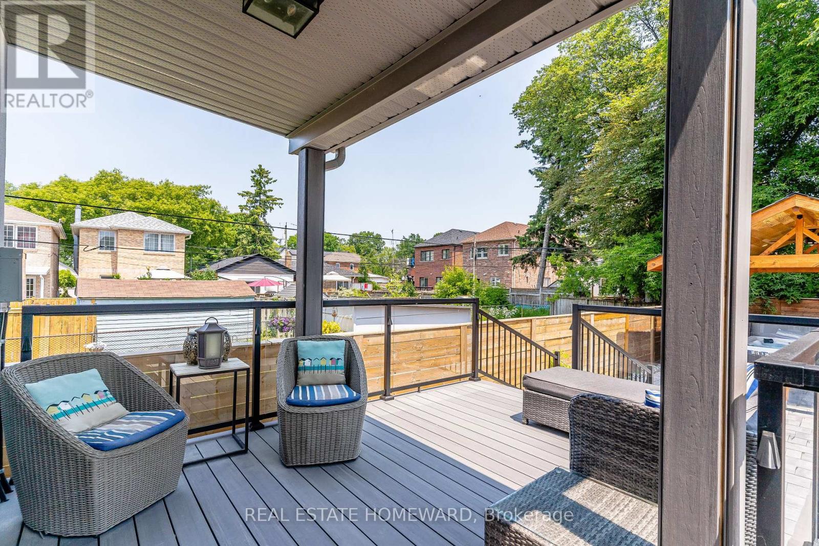 Photo 36 of 109 B Robinson Avenue, Toronto ON