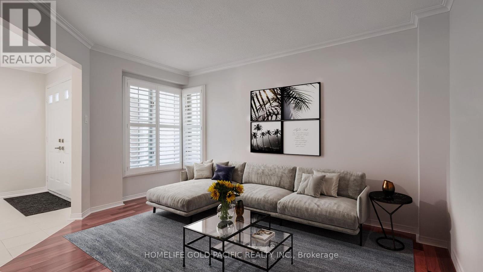 Photo 5 of 24 Elmpark Court, Richmond Hill ON