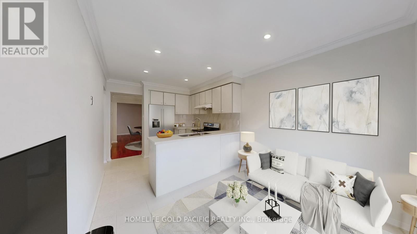 Photo 14 of 24 Elmpark Court, Richmond Hill ON