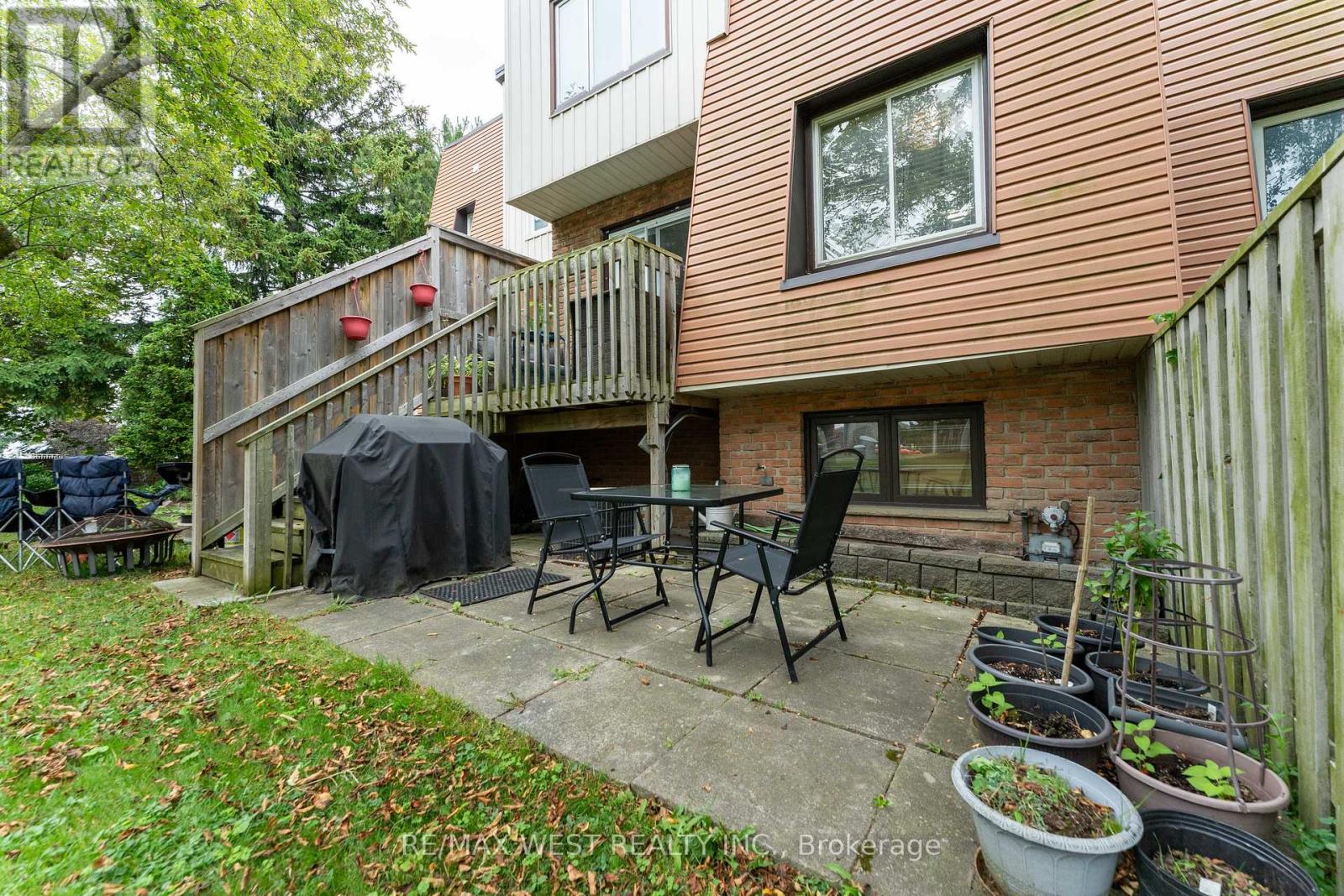 Photo 30 of 30 15 Guildwood Parkway, Toronto ON