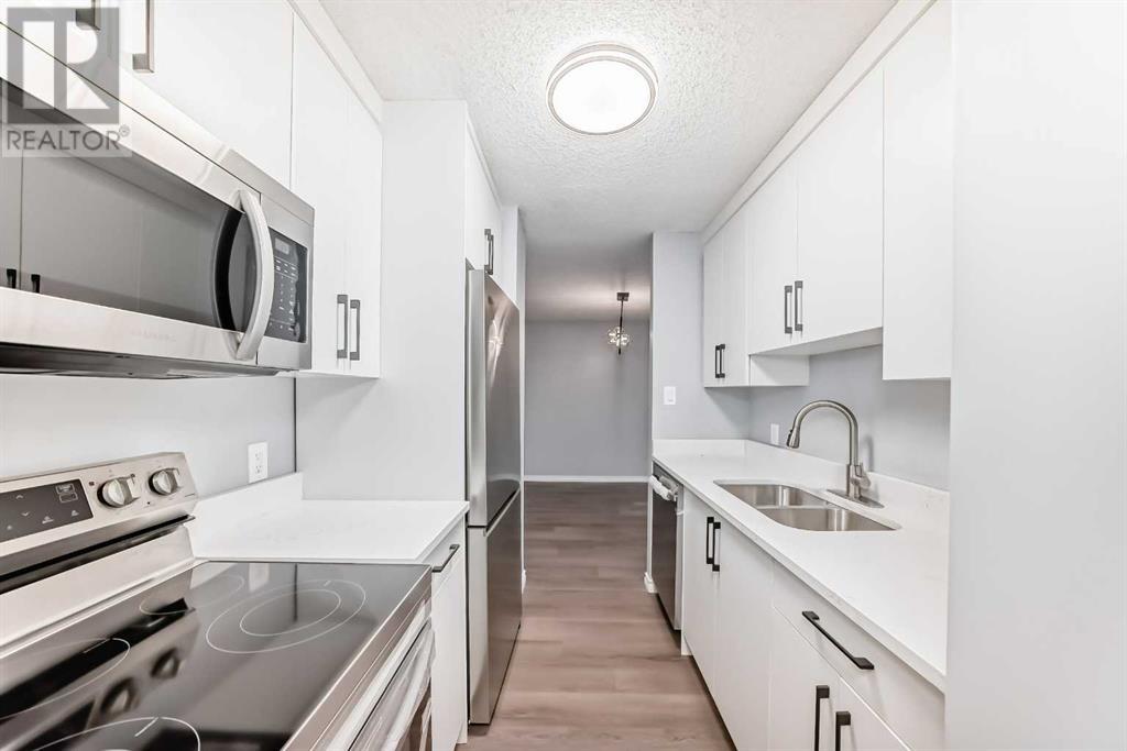Photo 10 of 309 924 14 Avenue Sw, Calgary AB