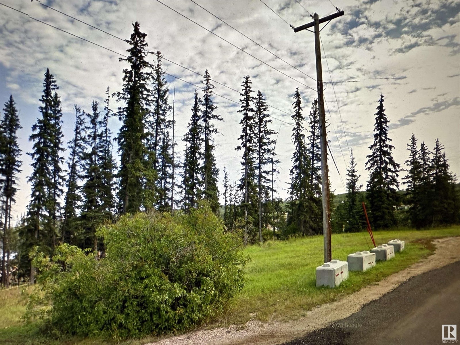 Photo 3 of 4701 49 Av, Athabasca Town AB