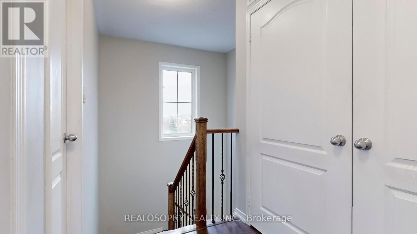 Photo 3 of 17 2496 Post Road, Oakville ON