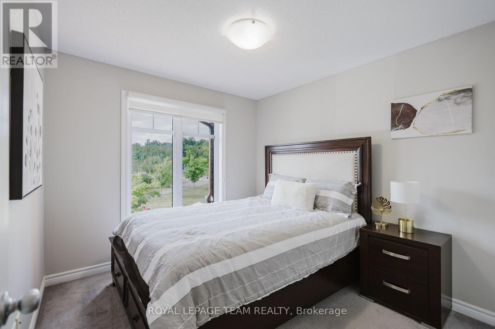 Photo 25 of 121 Mancini Way, Ottawa ON