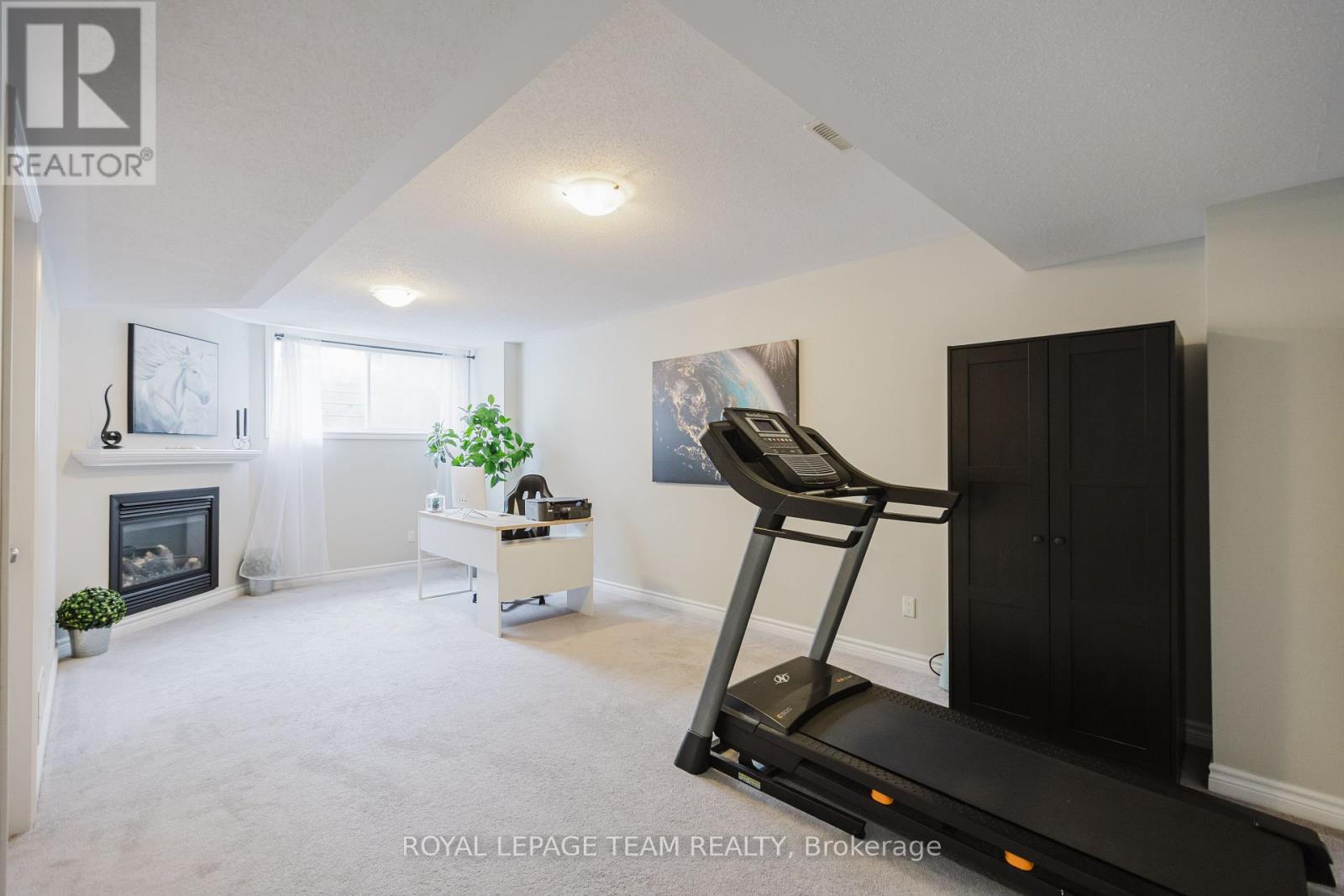 Photo 29 of 121 Mancini Way, Ottawa ON