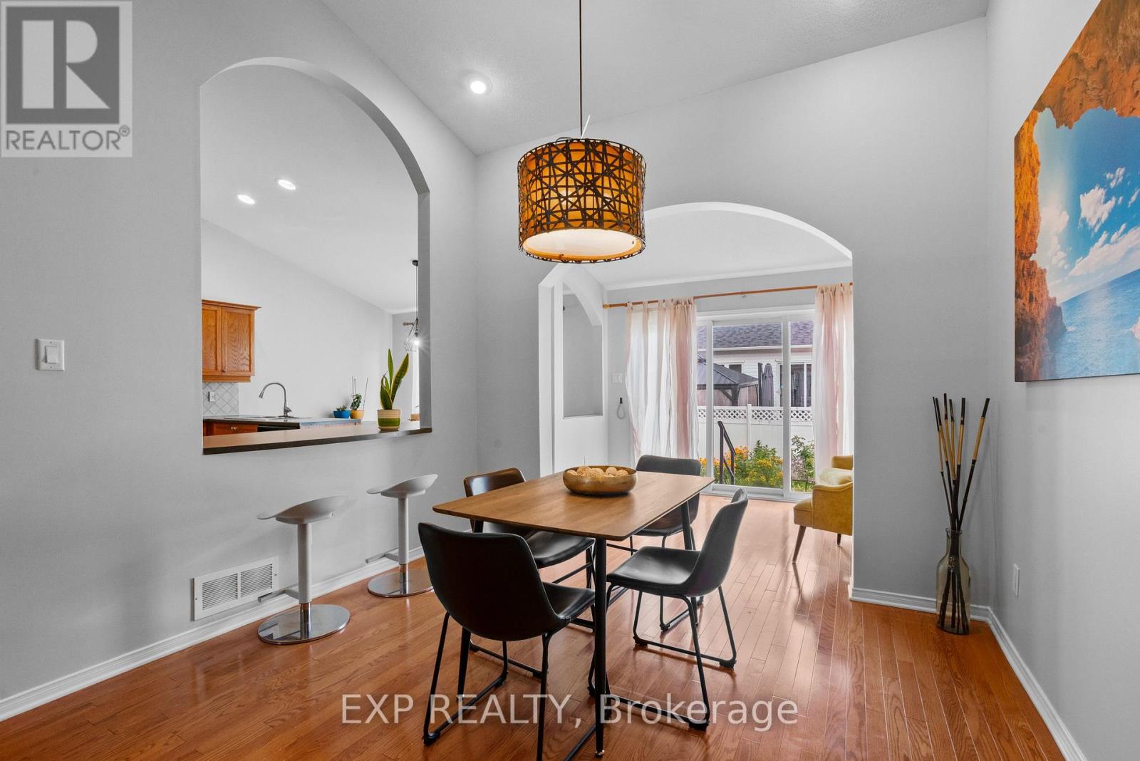 Photo 39 of 111 Coursier Crescent, Ottawa ON