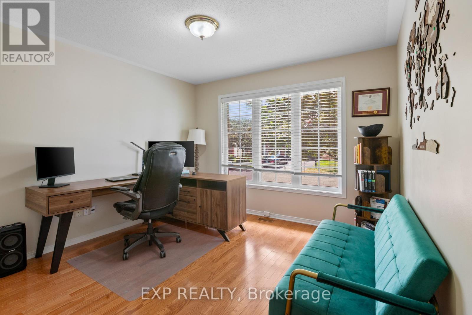Photo 15 of 111 Coursier Crescent, Ottawa ON
