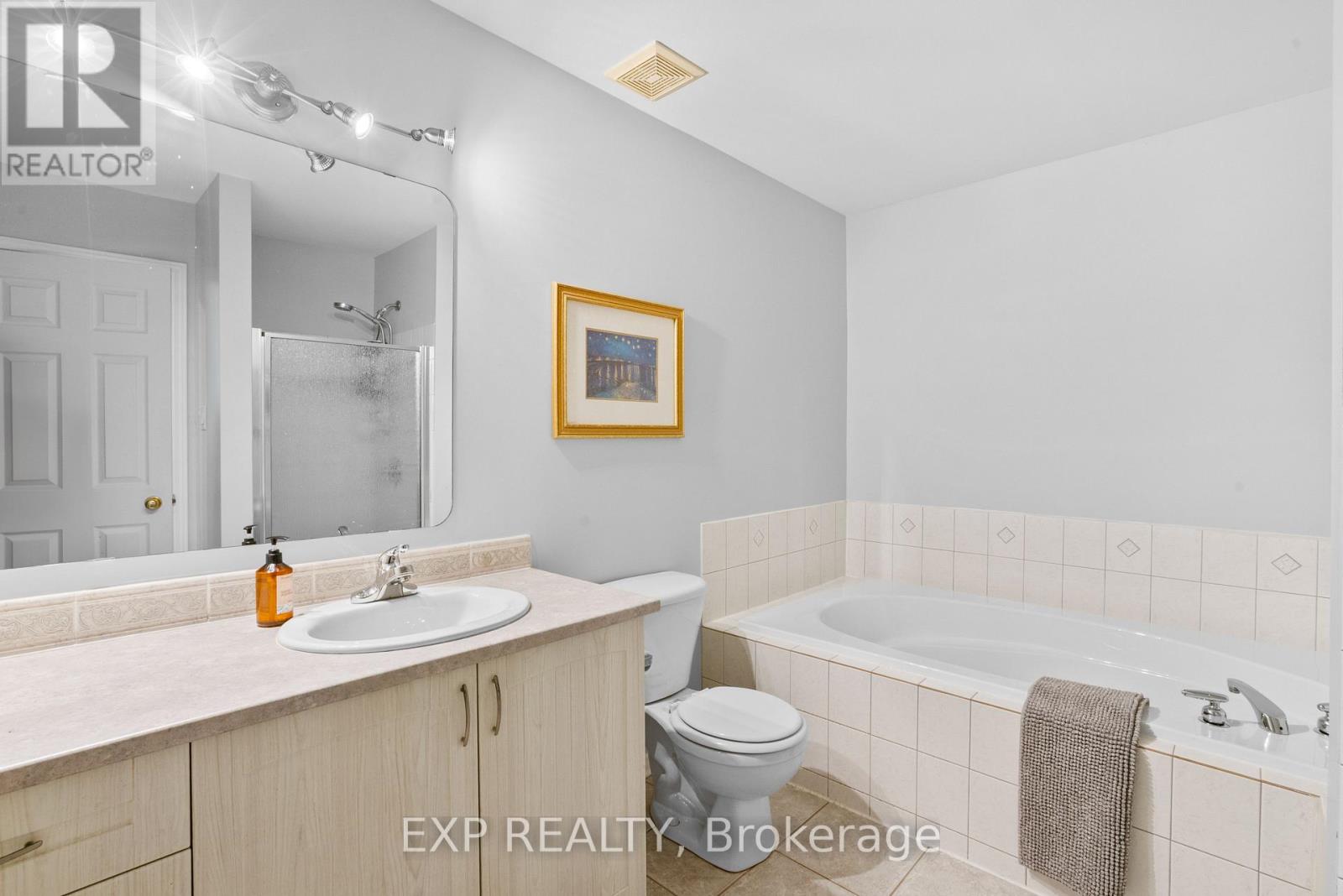 Photo 9 of 111 Coursier Crescent, Ottawa ON