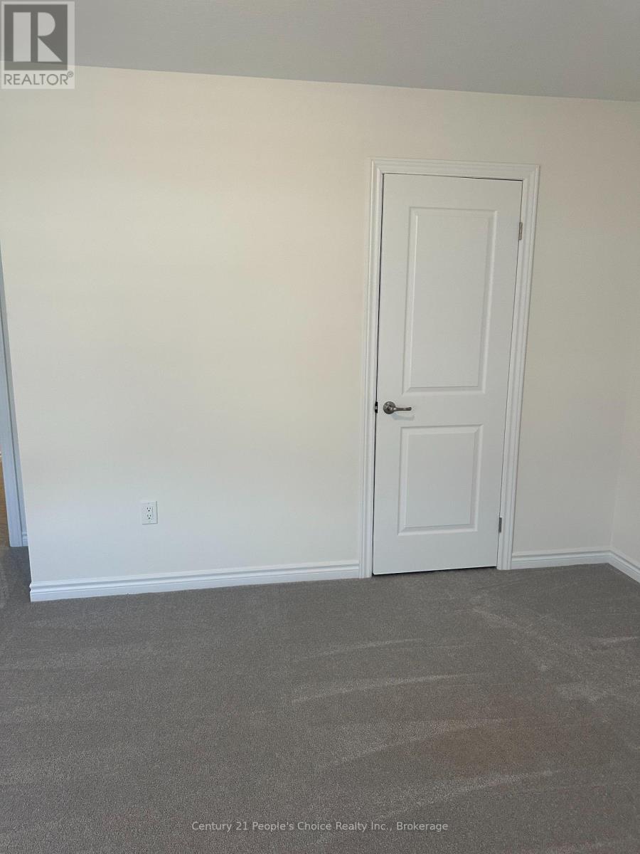 Photo 24 of 19 Tooker Drive, Brantford ON