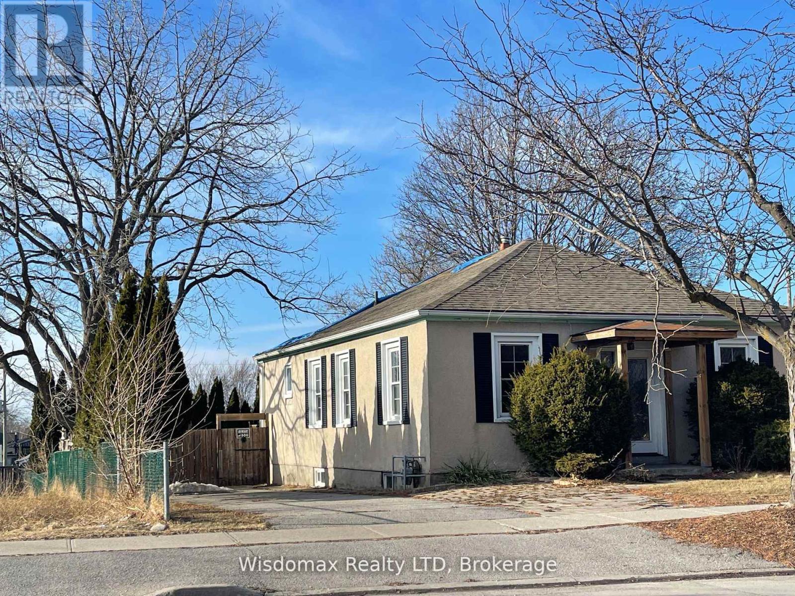 Photo 1 of 40 St Paul Street W, St Catharines ON