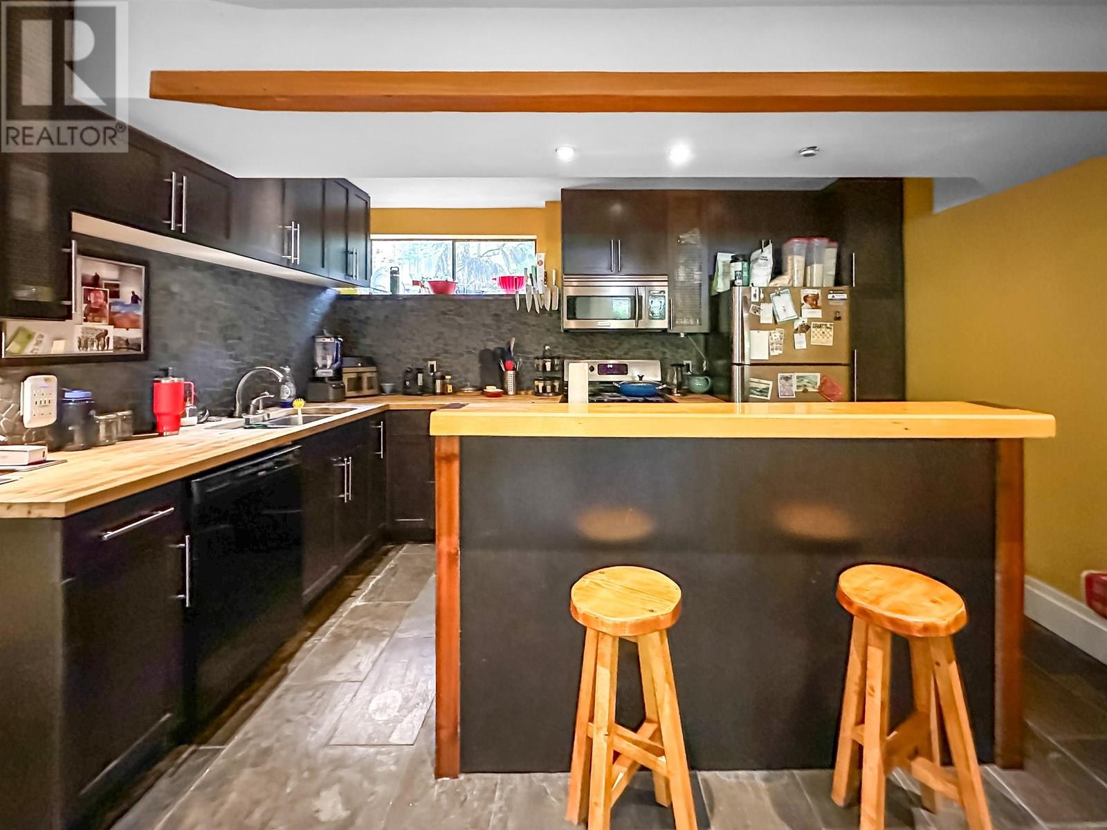 Photo 17 of 4755 Cove Cliff Road, North Vancouver BC