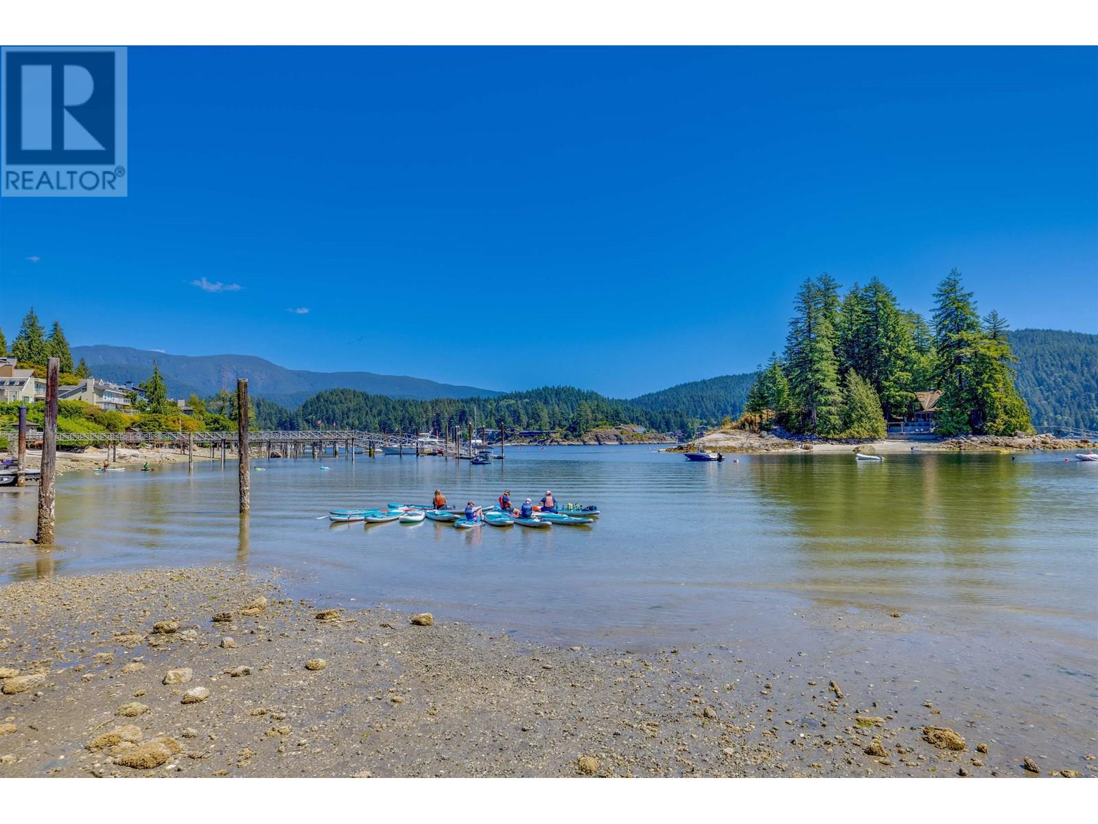 Photo 11 of 4755 Cove Cliff Road, North Vancouver BC