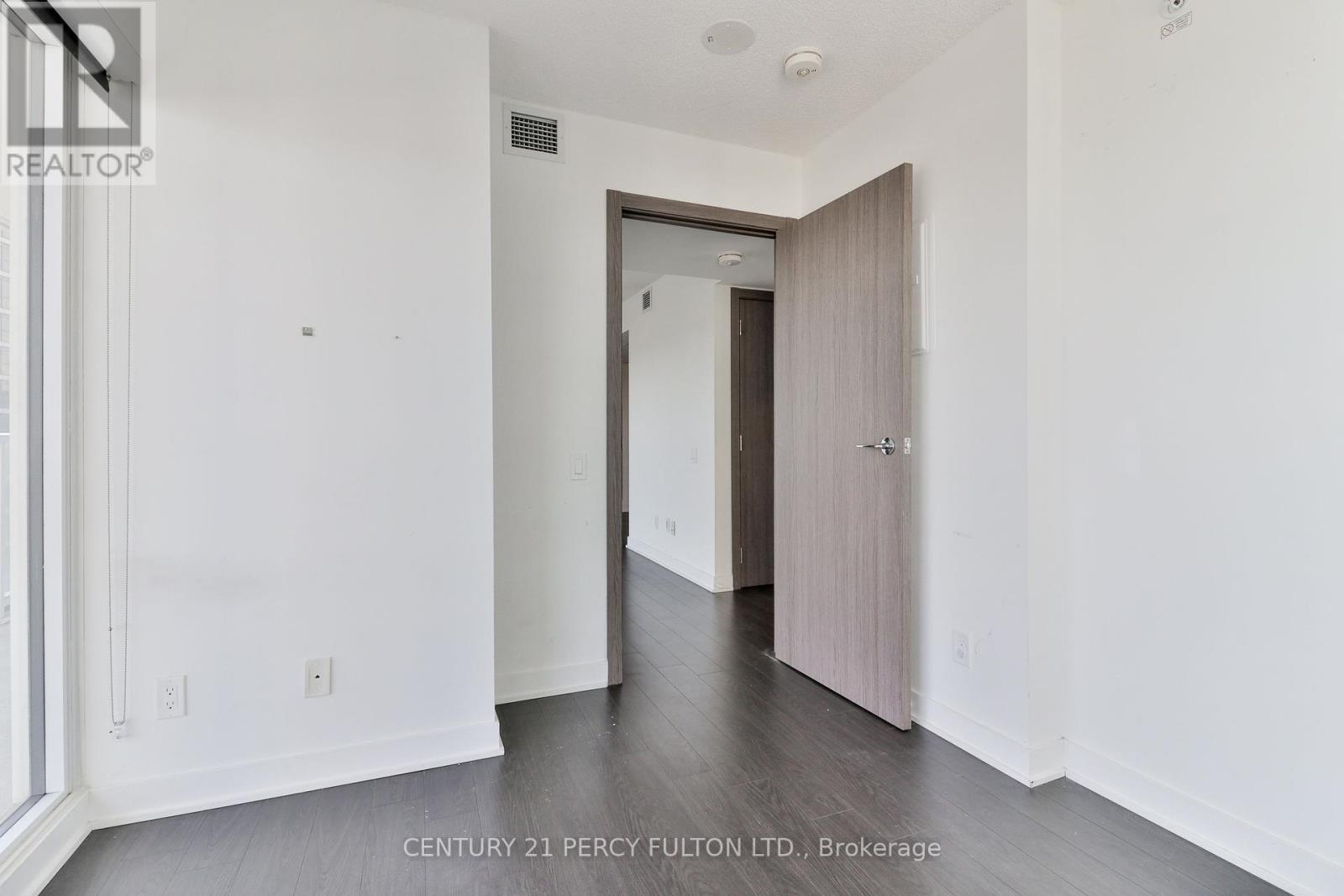 Photo 17 of 1811 19 Bathurst Street, Toronto ON