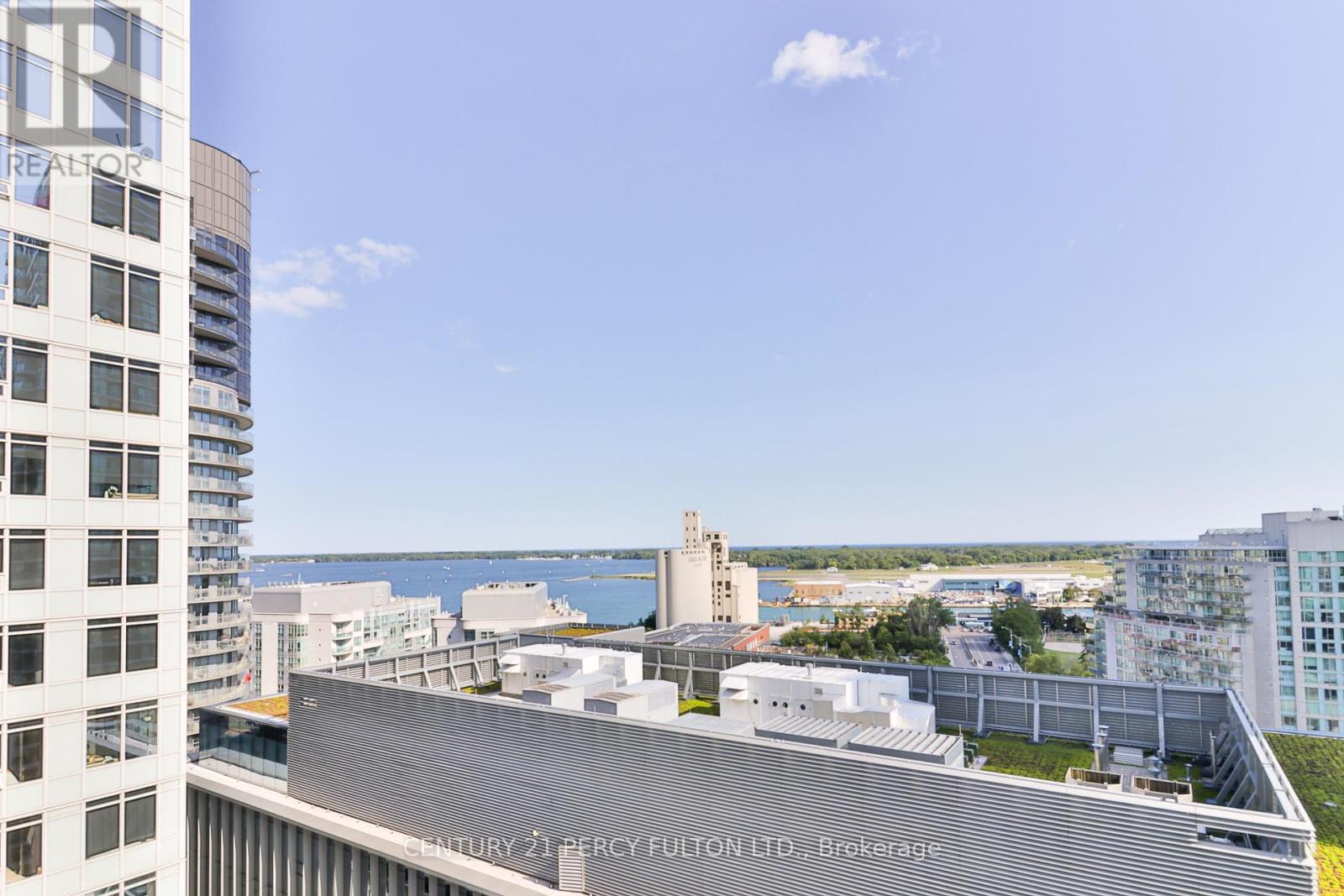 Photo 23 of 1811 19 Bathurst Street, Toronto ON