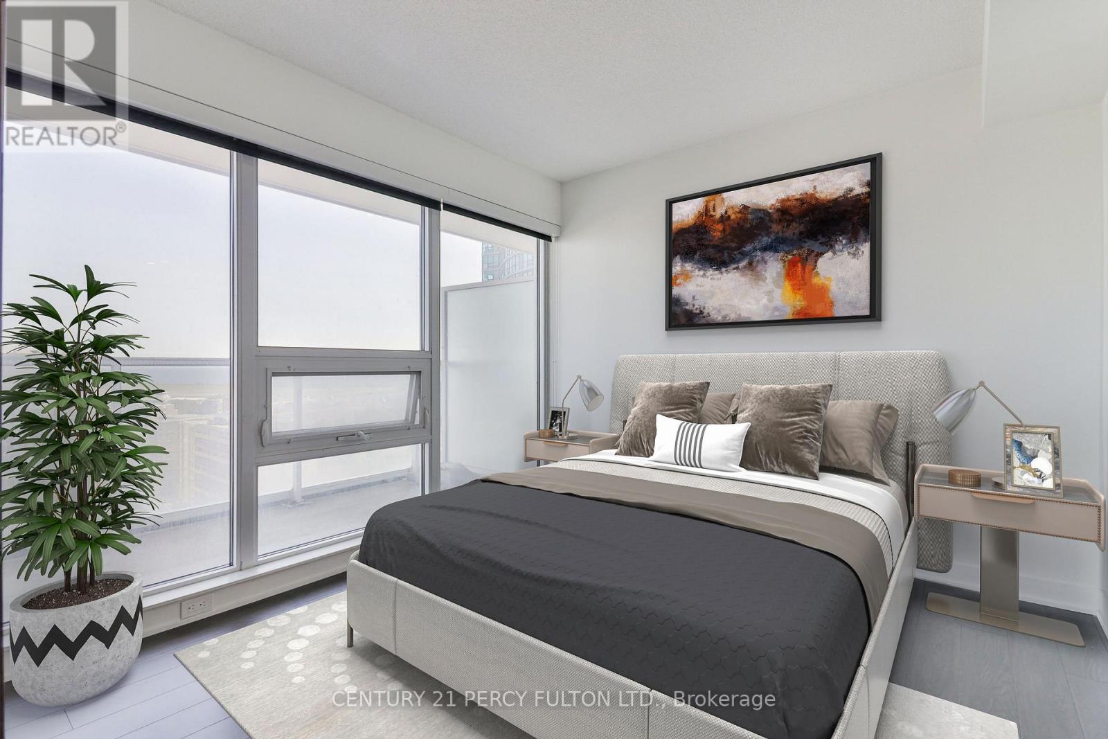 Photo 7 of 1811 19 Bathurst Street, Toronto ON