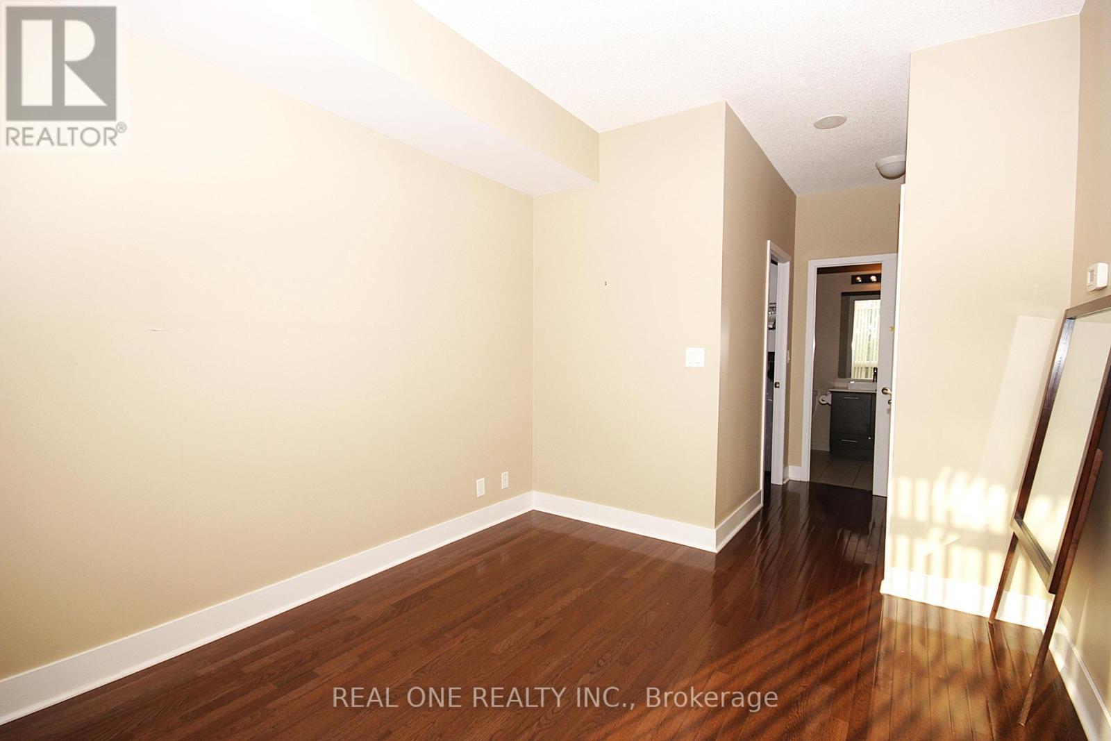 Photo 20 of 503 26 Norton Avenue, Toronto ON
