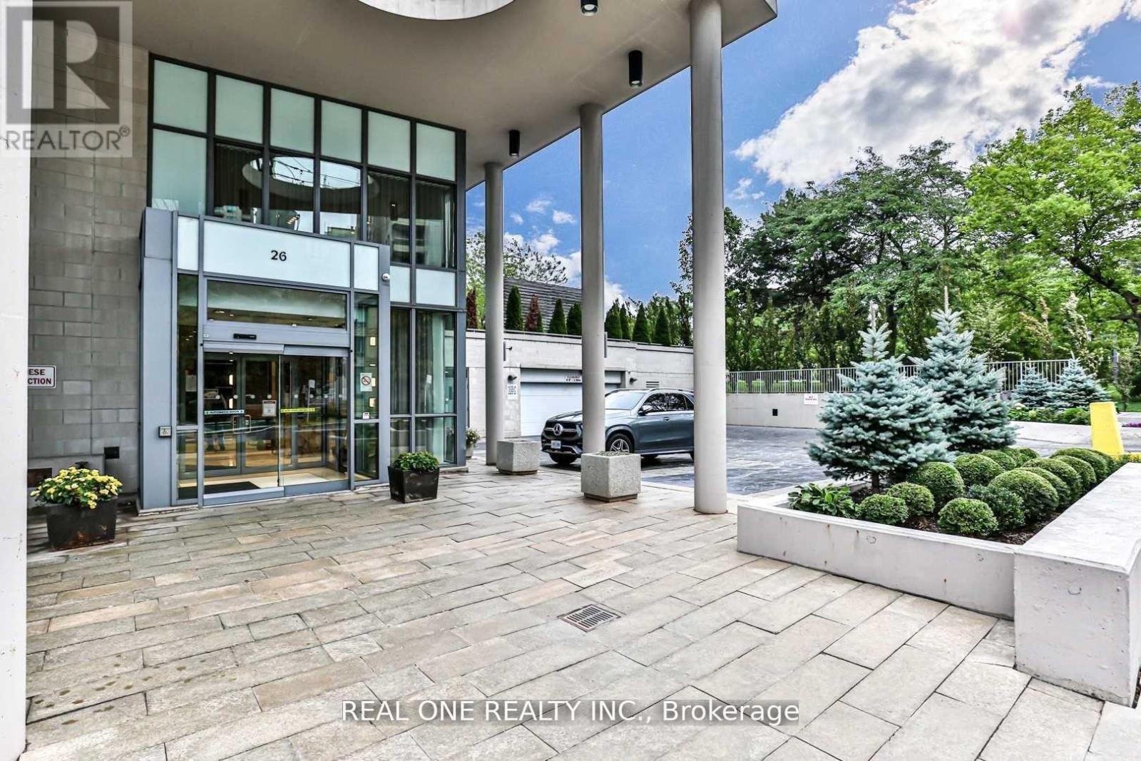 Photo 3 of 503 26 Norton Avenue, Toronto ON
