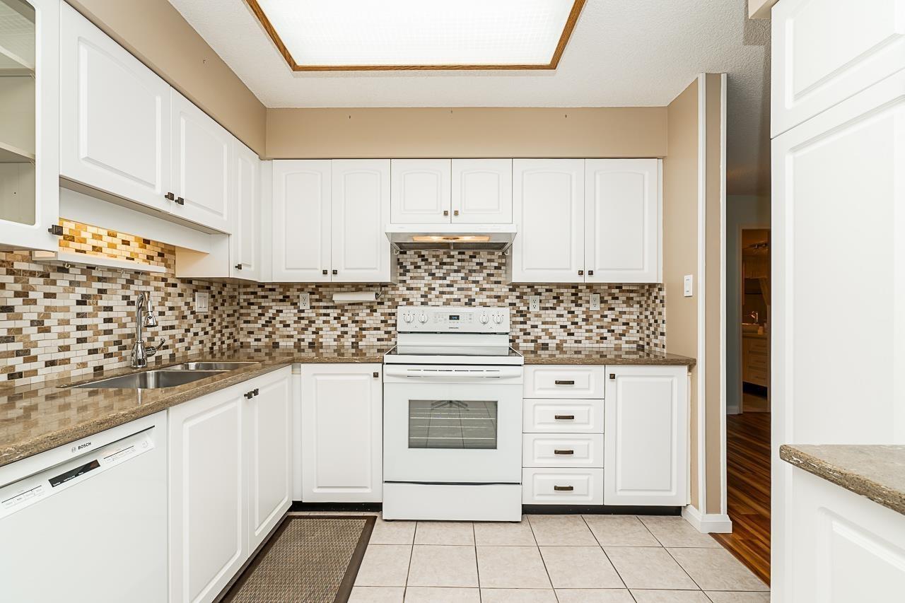 #1402-11910 80 Avenue, Delta