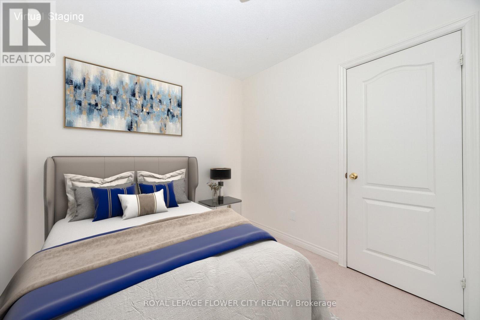 Photo 6 of 157 Seahorse Avenue N, Brampton ON