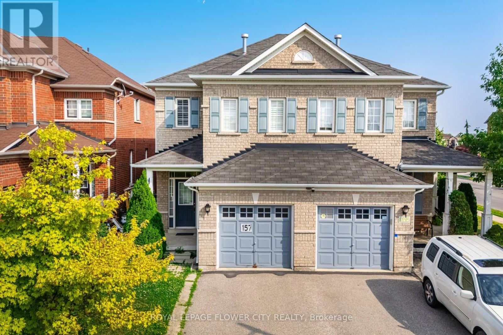 Photo 21 of 157 Seahorse Avenue N, Brampton ON