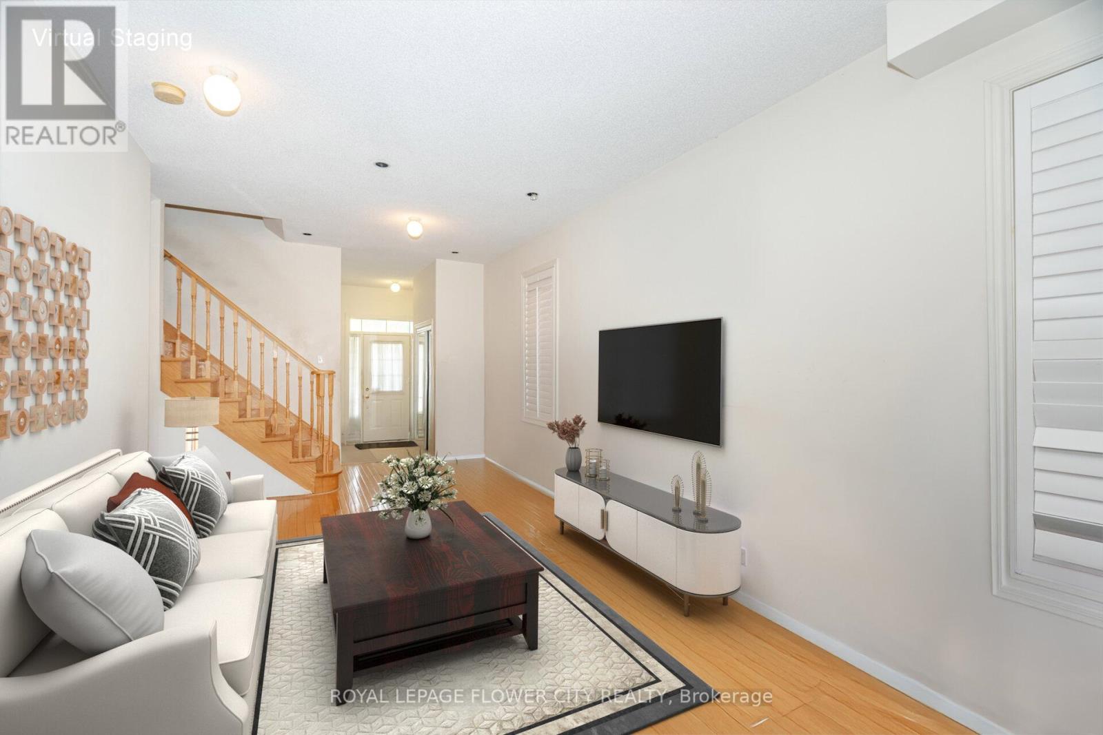 Photo 27 of 157 Seahorse Avenue N, Brampton ON