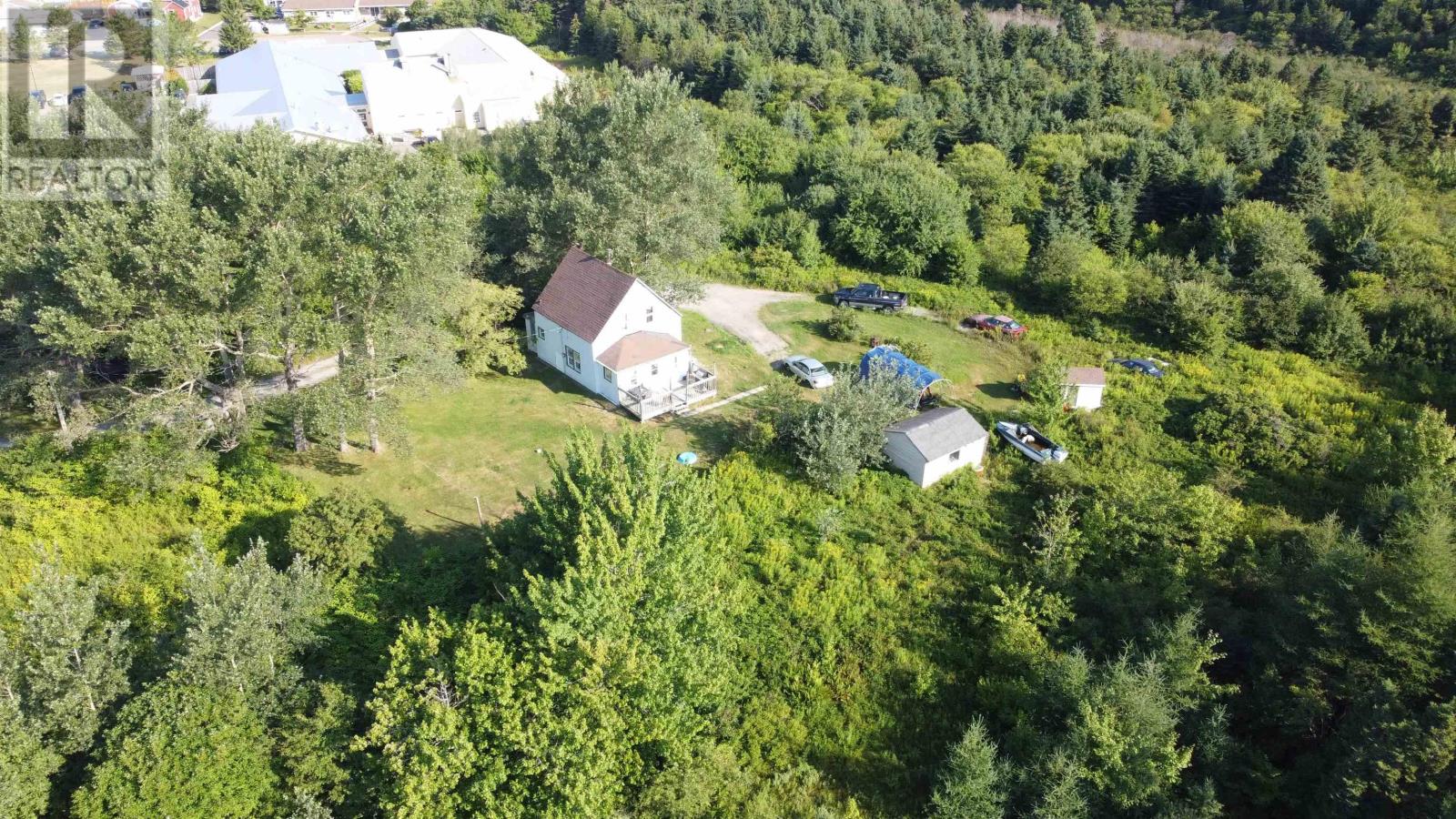 Property 2 of 16 of 6 MacQuarrie Drive Extension