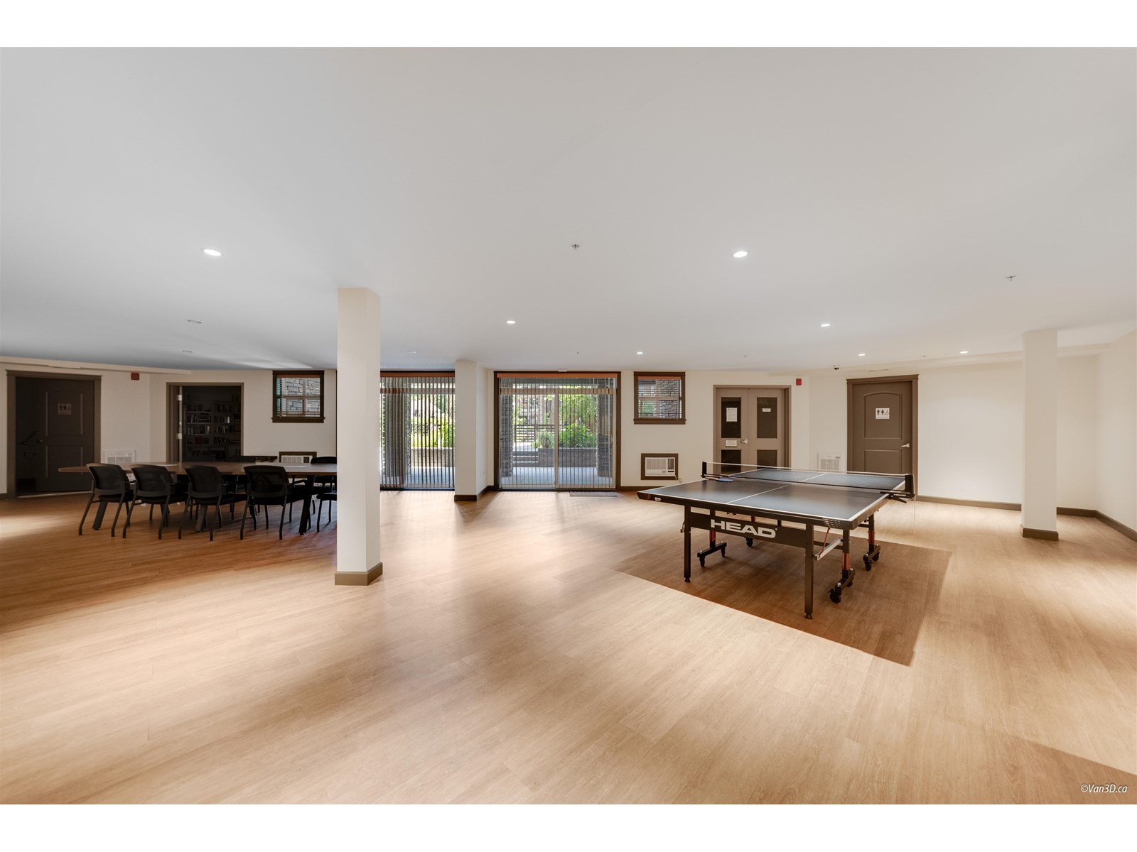 Photo 37 of 407 3535 146 A Street, Surrey BC