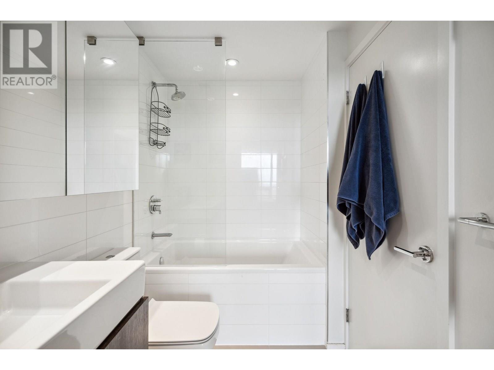 Photo 17 of 5310 4510 Halifax Way, Burnaby BC