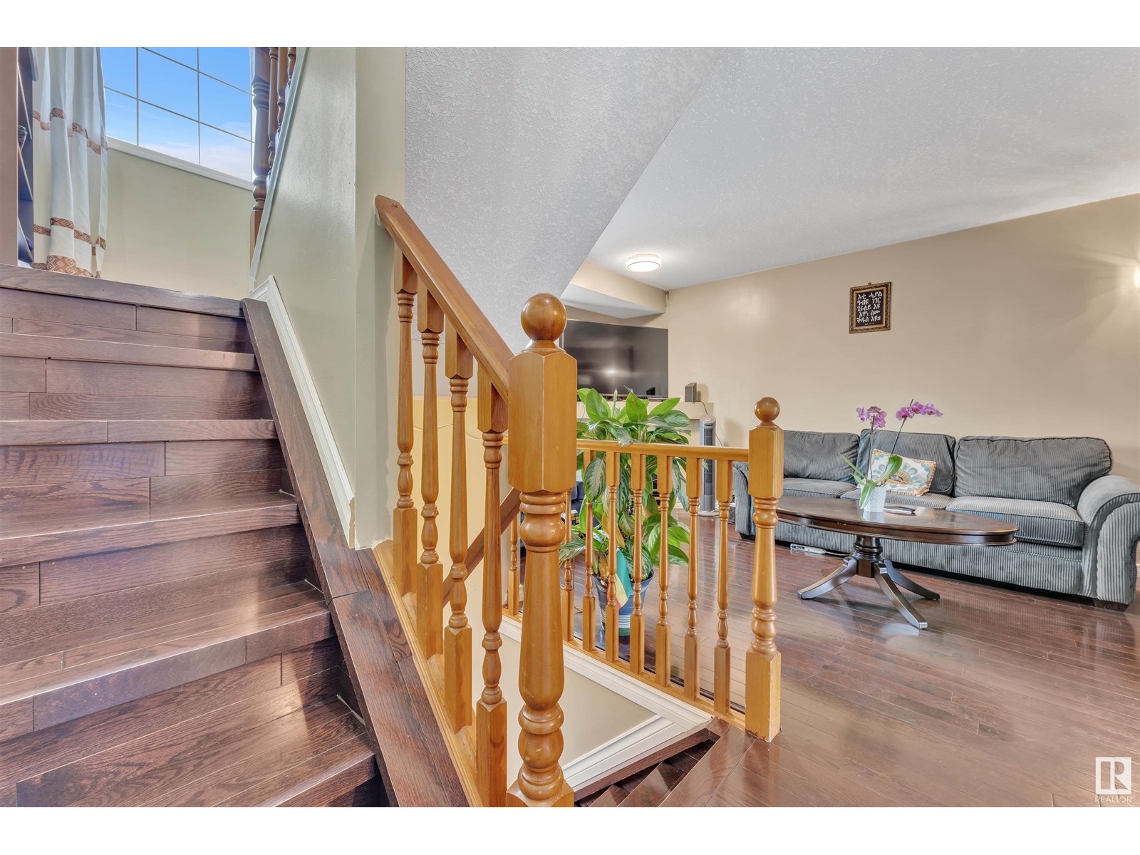 Photo 17 of 4680 126 Av Nw, Edmonton AB