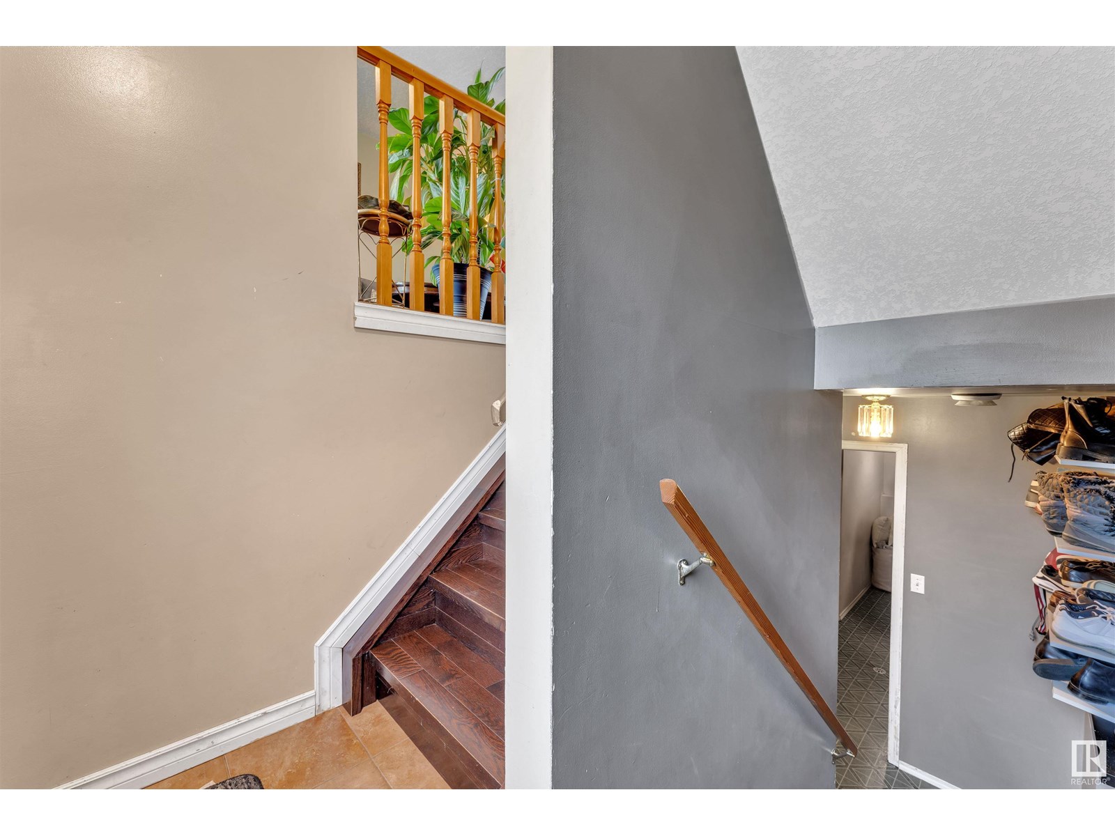 Photo 31 of 4680 126 Av Nw, Edmonton AB