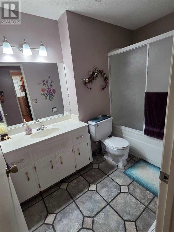 Single Family House Bungalow for Sale in  Whiteside Road NE Whitehorn Calgary 