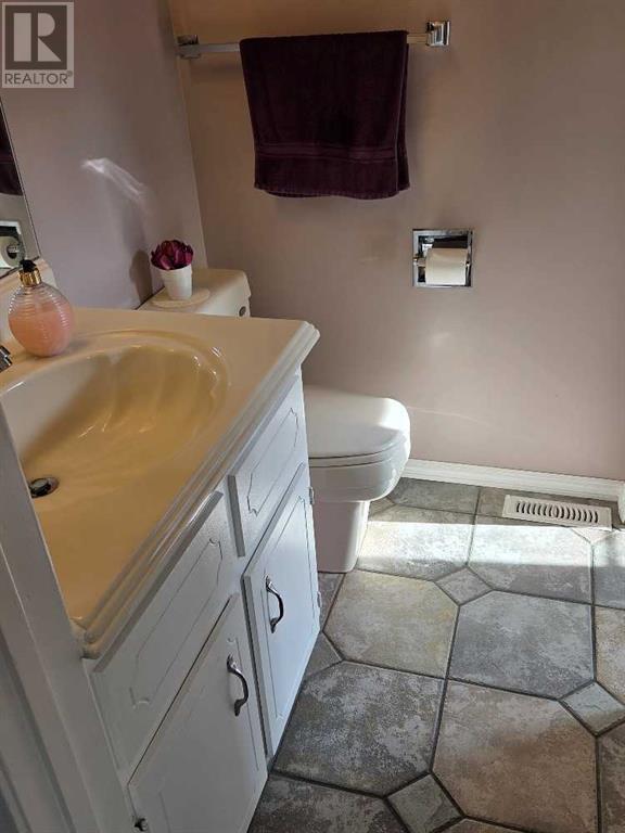 Single Family House Bungalow for Sale in  Whiteside Road NE Whitehorn Calgary 
