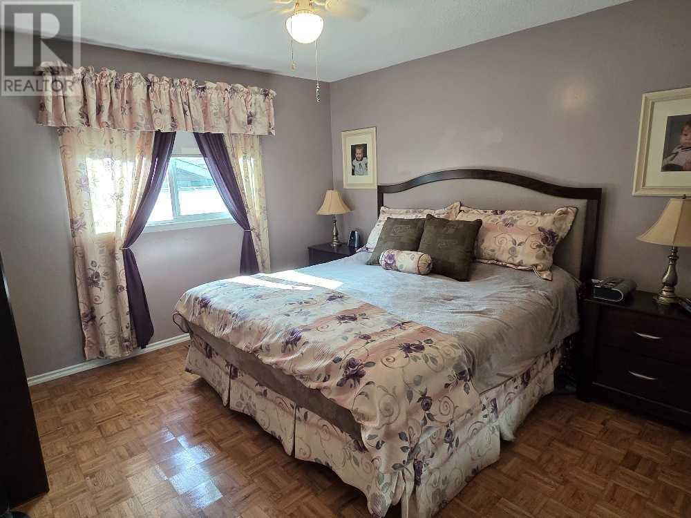 Single Family House Bungalow for Sale in  Whiteside Road NE Whitehorn Calgary 